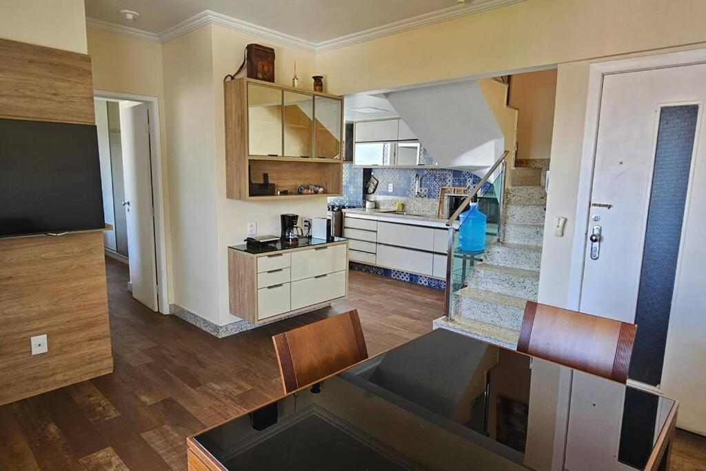 Apartamento Cobertura Duplex 2 Quartos No Rio Vermelho